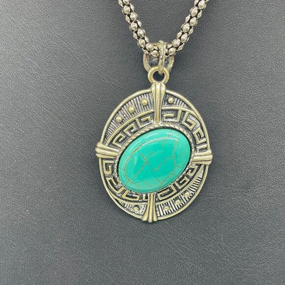 Faux Turquoise Popcorn Chain Pendant Necklace Silver Tone 18.5 to 21 Inches - Picture 3 of 6